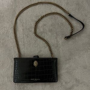Kurt Geiger EAGLE POUCH WITH CHAIN